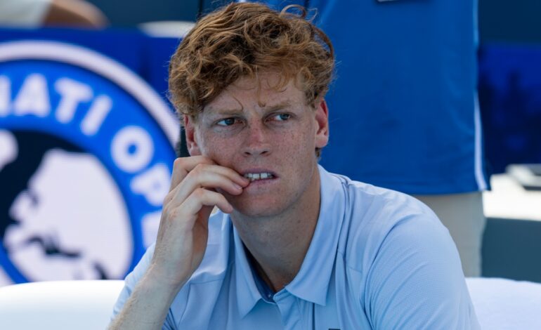 Durísima crítica a Jannik Sinner por su carácter: "Ni una sonrisa, ni una emoción…"