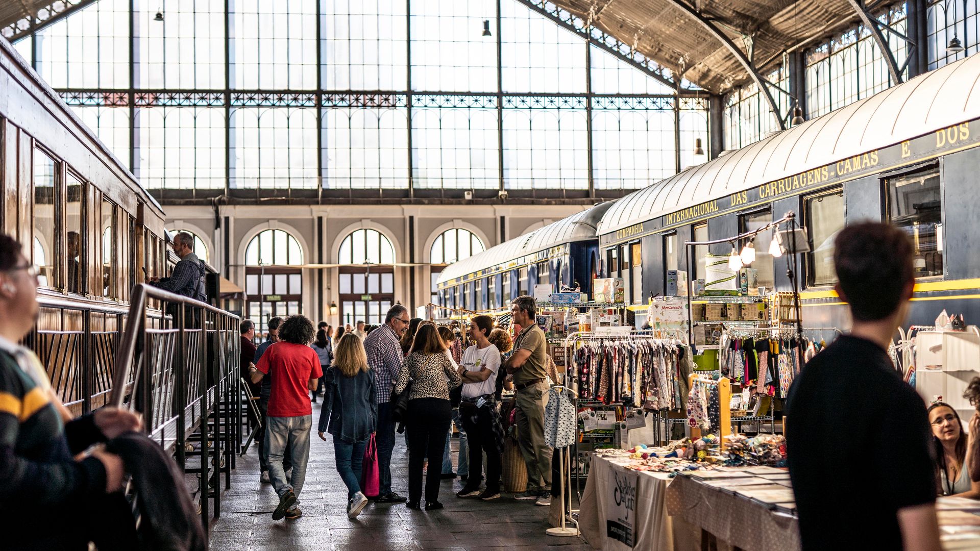 Mercado de coches Museo del Ferrocarril Delicias Madrid