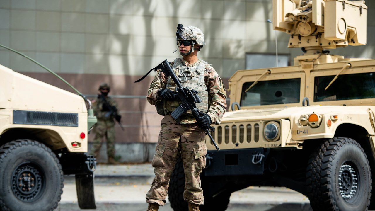 un soldado ya no es un desertor, es una emergencia