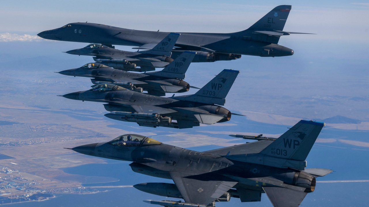 La Fuerza Aérea de Estados Unidos estrena el nuevo liderazgo del General Wilsbach con la tarea de modernizar su flota