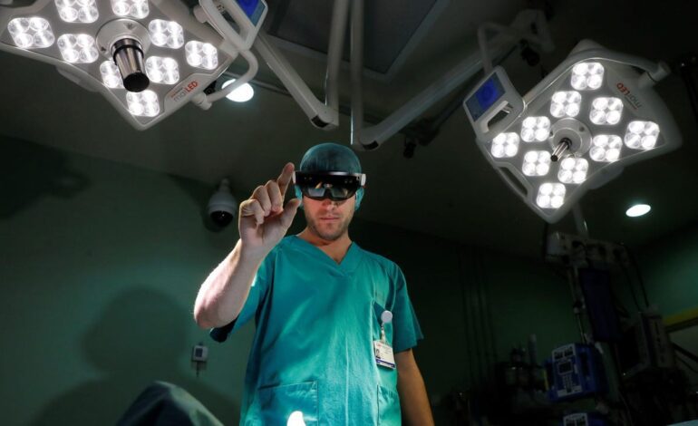 La realidad aumentada y la tecnología 3D llegan a quirófano: así es la nueva herramienta de los cirujanos