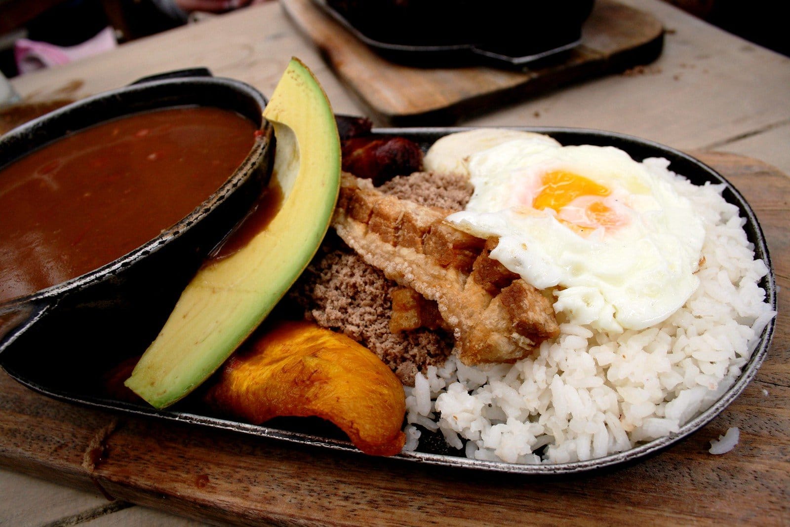 Plato paisa (cocina colombiana)