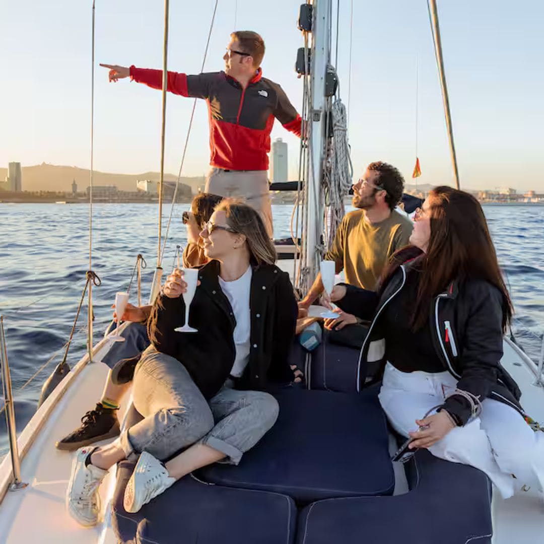 Paseo en barco por Barcelona