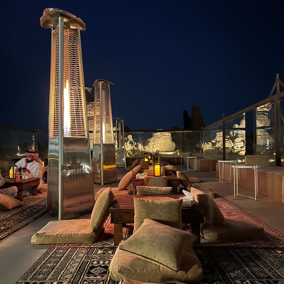 Observación de estrellas en Al Gharameel, AlUla, Arabia Saudita