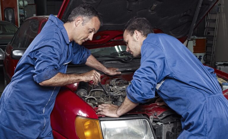 Los combustibles, los neumáticos y el mantenimiento disparan el coste de servicio de un coche casi un 30% desde 2020