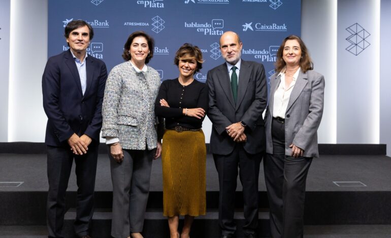 Atresmedia y CaixaBank firman un acuerdo para para impulsar acciones enfocadas a dar visibilidad a los mayores