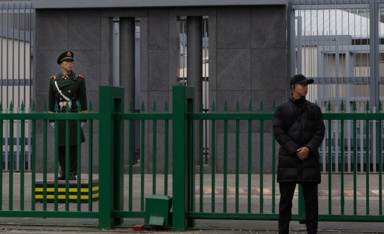 China insta a sus ciudadanos a no viajar a Japón en plena escalada de tensiones