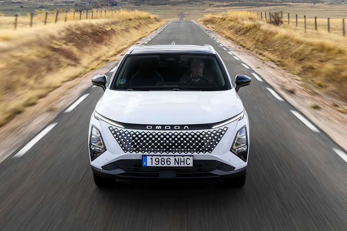 Omoda 5 SHS-H: el tercer as de la baraja y el más importante