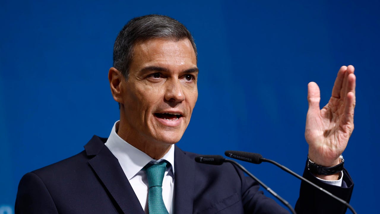 Sánchez llega a su segundo aniversario de investidura con Junts fuera del bloque que lo llevó a la Moncloa