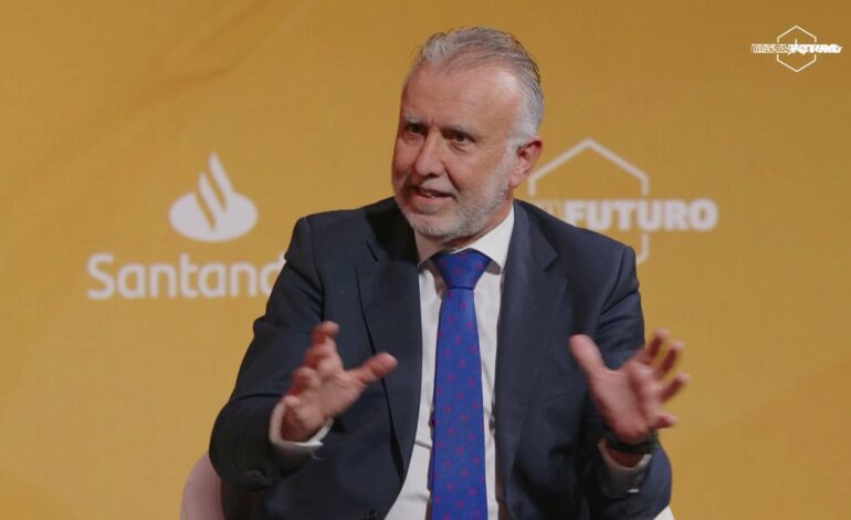 Ángel Víctor Torres prevé llegar «casi al 100% de las exhumaciones» de víctimas del franquismo al acabar la legislatura: «Llevamos 9.000»