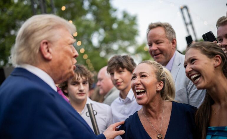 Trump rompe con la congresista ultra Marjorie Taylor Greene por el caso Epstein