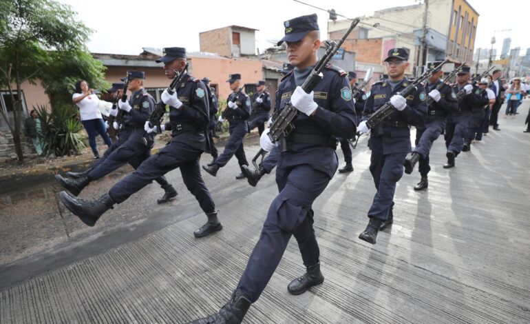 Honduras, la «maquila» atrapada entre la pobreza y la inseguridad