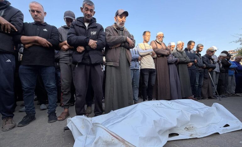 Gaza denuncia 32 muertos, incluidos 12 niños, en los últimos bombardeos israelíes