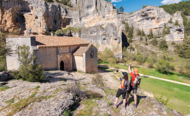 Las 10 ermitas más bonitas de España y perfectas para hacer una ruta de senderismo en torno a ellas