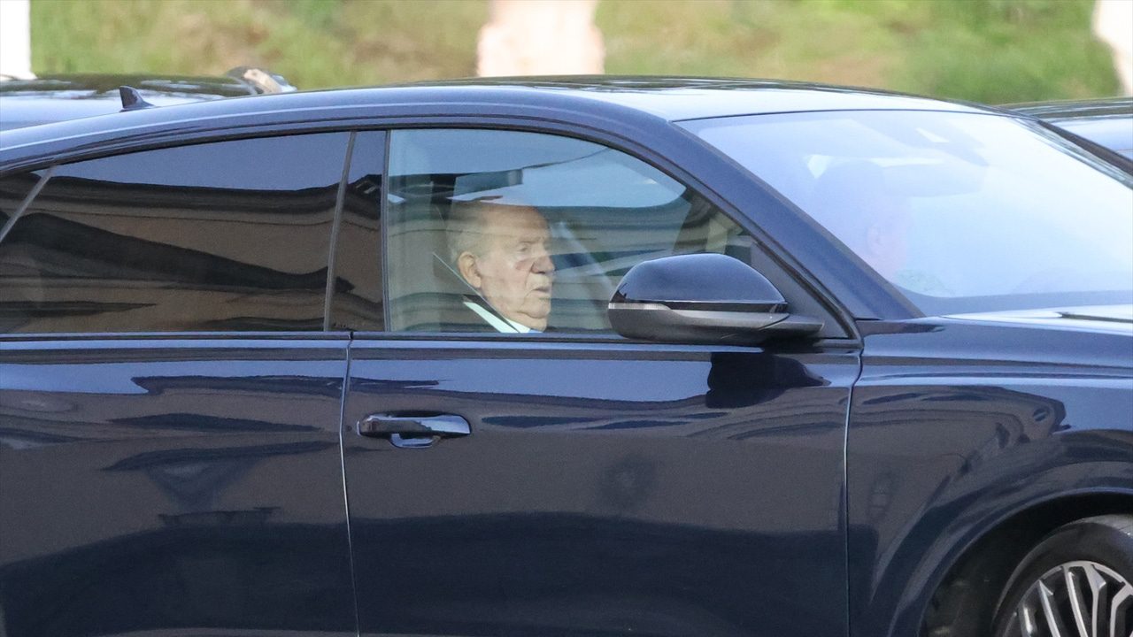 Juan Carlos I reúne a toda la familia por los 50 años de la monarquía