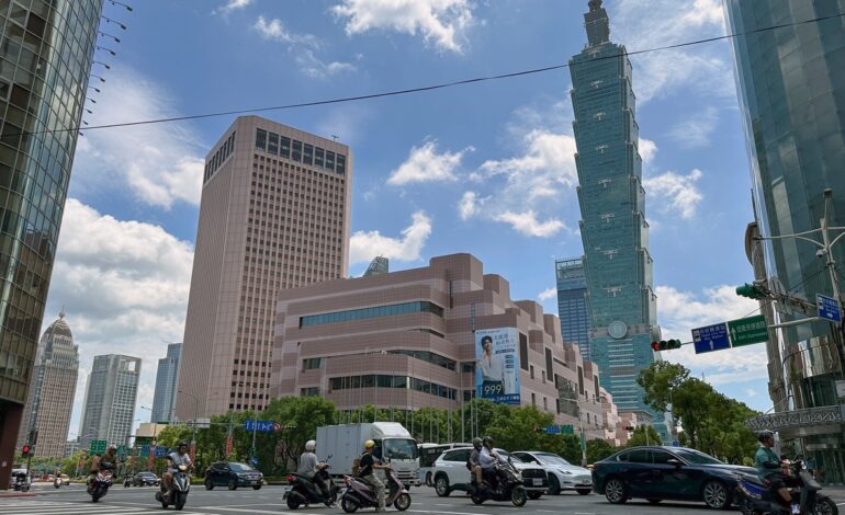 del liderazgo industrial al vasallaje digital