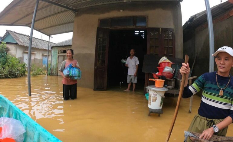 Las lluvias torrenciales dejan casi un centenar de muertos en Vietnam