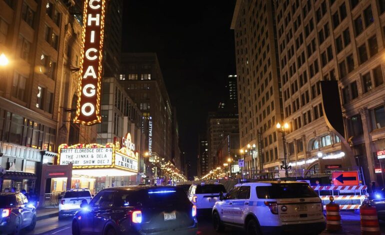 Un adolescente muerto y más de una decena heridos en dos tiroteos en Chicago