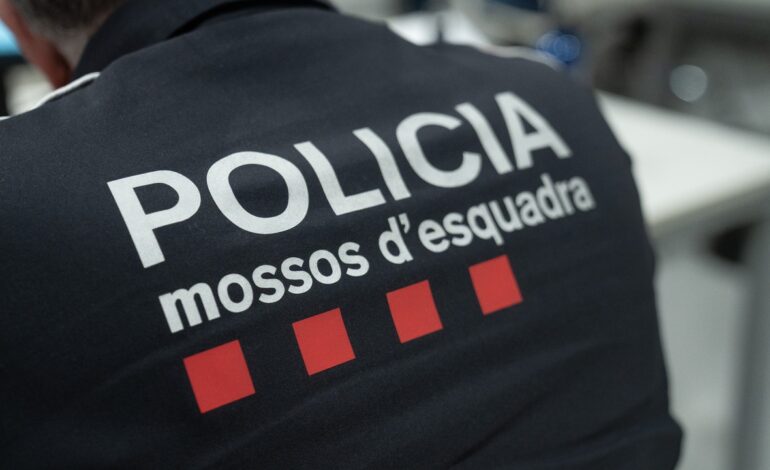 Detenido en Barcelona un supuesto médico que administraba drogas intravenosas en una consulta clandestina