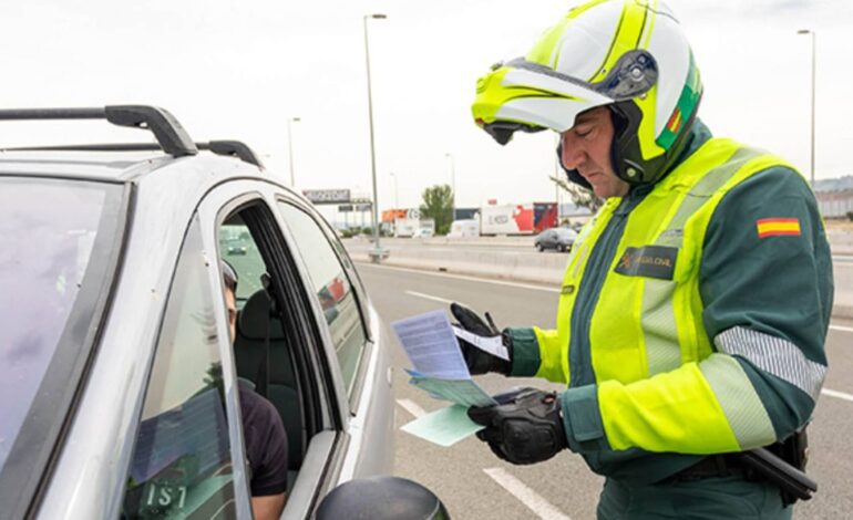 Si no llevas en el coche alguno de estos tres documentos obligatorios, cuidado, te expones a un problema muy grave