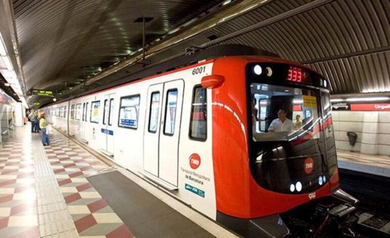Muere atropellado un hombre al caer a las vías del Metro en la estación Diagonal de Barcelona