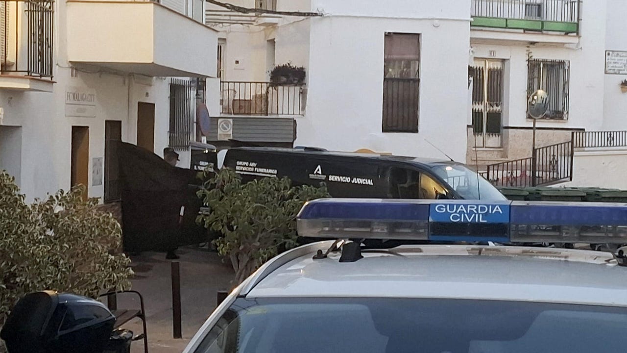 Mueren 4 personas de una misma familia por inhalación de gas en una vivienda de Torrox, Málaga