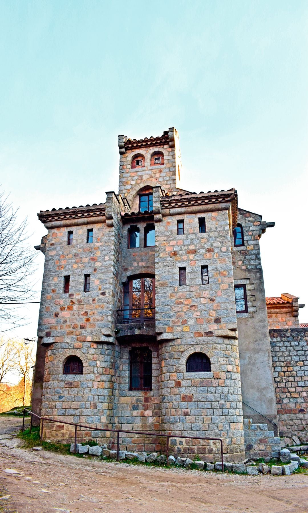 Hotel Santa Fe de Montseny, del arquitecto modernista Pere Domènech i Roura.