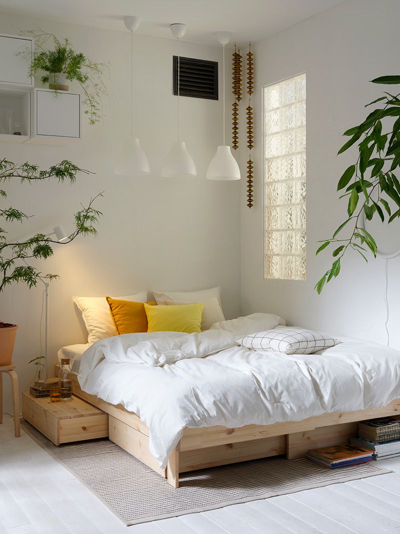 GLAMBERGET cama extensible de pino con cajones.