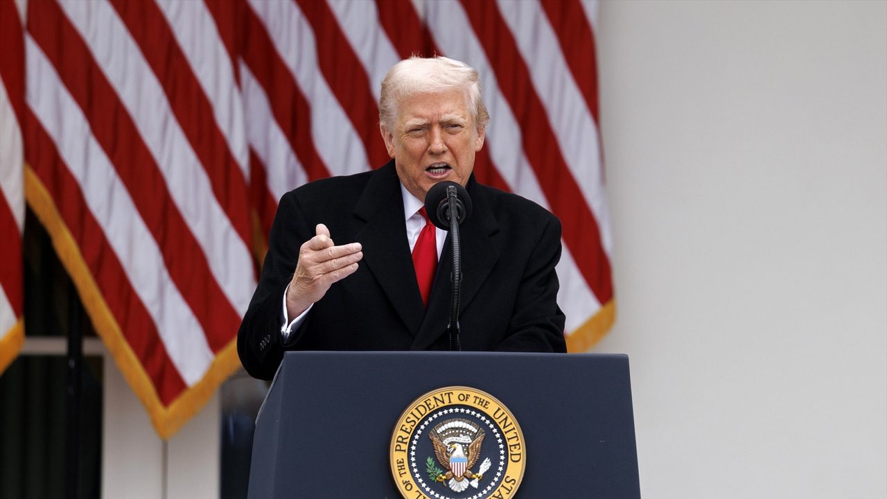 EE.UU detiene todas las solicitudes migratorias de afganos tras el tiroteo a la Guardia Nacional en Washington