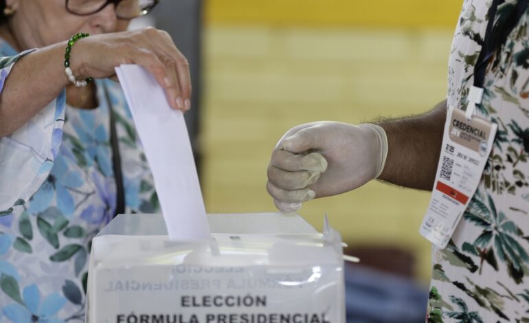 Honduras elige presidente bajo la sombra de Donald Trump
