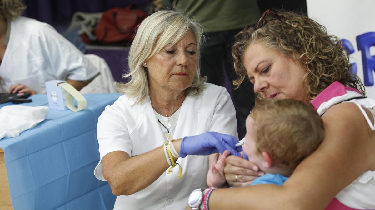 Solo la mitad de los niños entre 6 meses y 5 años se vacunó frente a la gripe en la última campaña