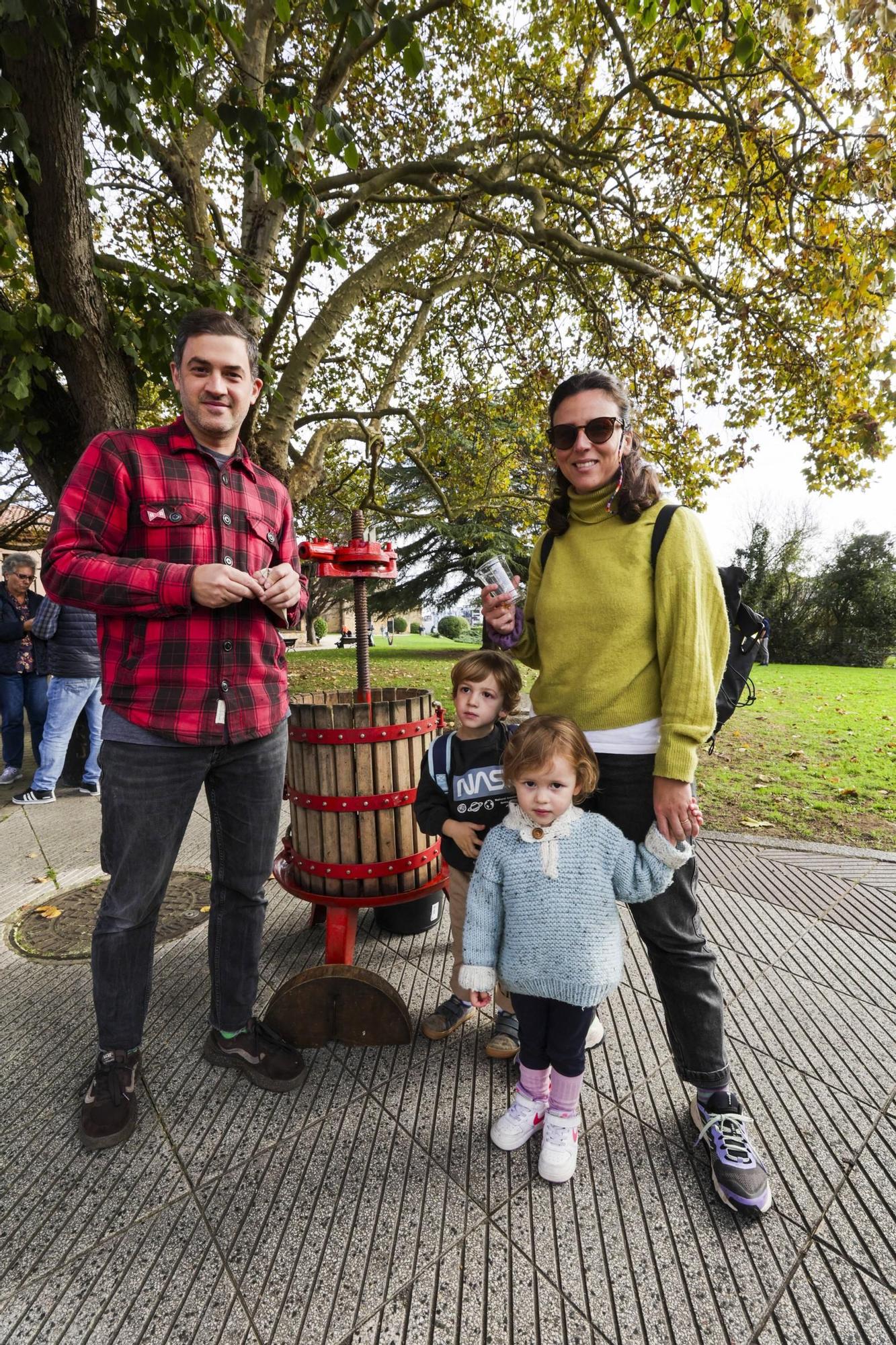 Santullano, en Oviedo, prepara castañas asadas por 450