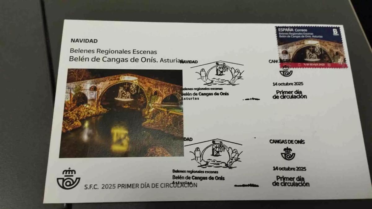 El sobre conmemorativo con el sello de Cangas de Onís.