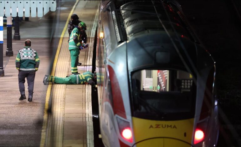 ATAQUE TREN CAMBRIDGESHIRE | Varias personas apuñaladas en un tren al norte de Londres con dos detenidos y varios heridos