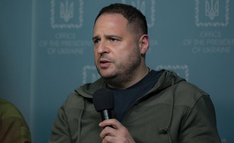 La agencia anticorrupción de Ucrania registra el domicilio del jefe de Gabinete de Zelenski