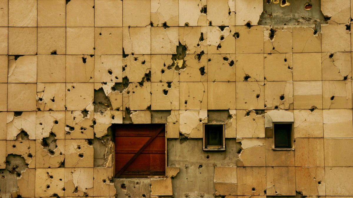 SAFARIS TURISTAS | Anatomía psicológica de los cazadores de Sarajevo: el perfil inquietante de quien mata por placer