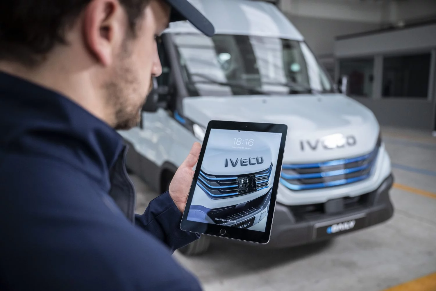 IVECO detalla el avance de sus talleres en 50 años de historia