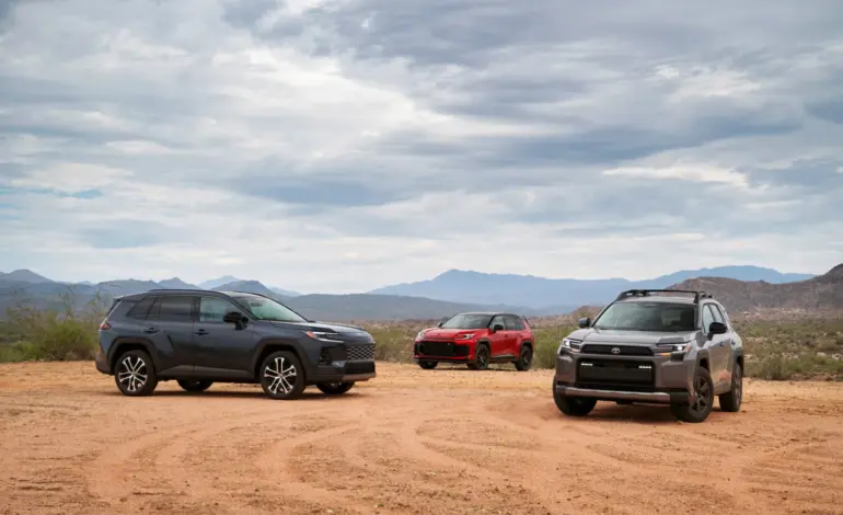 El nuevo Toyota RAV4 llega a EE.UU. a precio de Yaris Cross