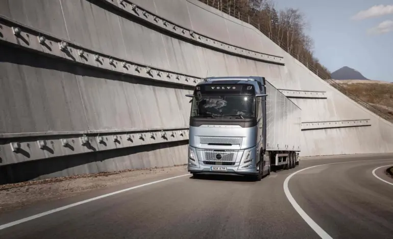 Volvo Trucks da una vuelta de tuerca a su tecnología para ofrecer camiones más eficientes