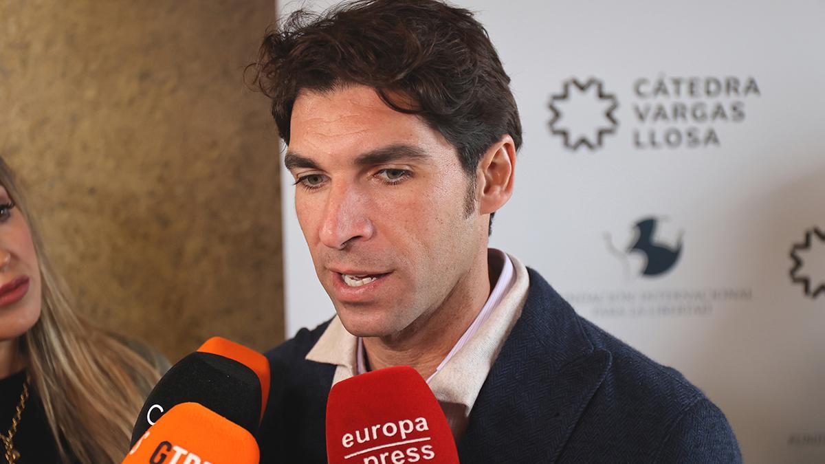 Cayetano Rivera sufre un accidente de tráfico en Sevilla y habría dado positivo en el test de alcoholemia