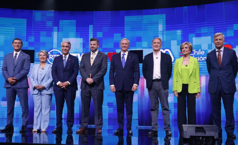 Seguridad y agenda social polarizan el último debate entre los candidatos presidenciales de Chile