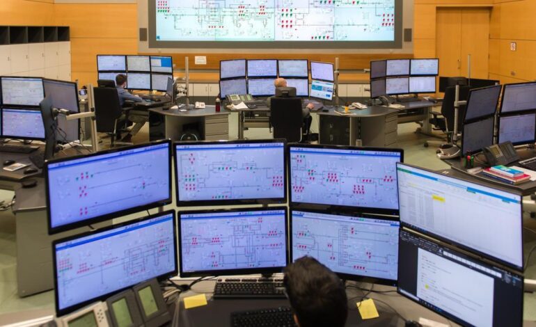 Los búnkeres que guardan el ‘cerebro’ que controla la gasolina que se mueve por toda España