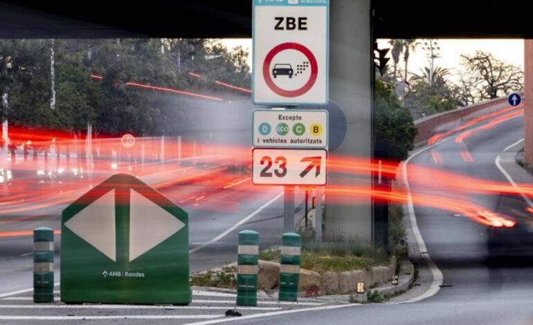 ni zonas de bajas emisiones, ni coches eléctricos