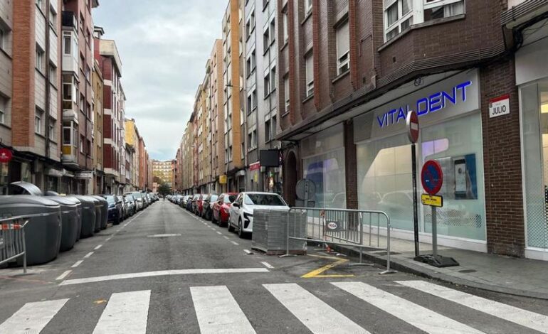 Detenido un senegalés por apuñalar a un compatriota en la calle Julio de El Llano