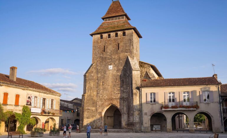 Por el desconocido interior de Las Landas: campos de kiwis, abadías y hoteles con encanto | Escapadas por Europa | El Viajero