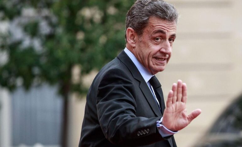 La justicia francesa estudia hoy si libera a Sarkozy