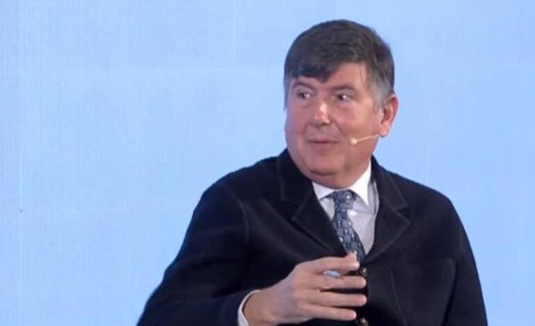 SINDICATOS MINISTRA TRABAJO | Miguel Pimentel: «Me fío más de lo que acuerden empresarios y sindicatos que de lo que acuerde la ministra de Trabajo en estos momentos»