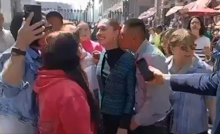 ACOSO SHEINBAUM | Detenido un hombre por acosar a Claudia Sheinbaum durante un recorrido a pie en Ciudad de México