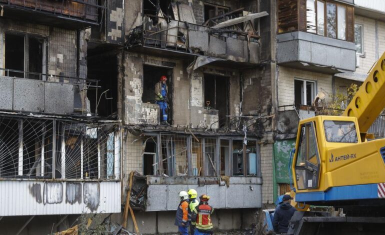 Guerra de Ucrania, en directo  Última hora de las negociaciones con Trump y los enfrentamientos con Rusia