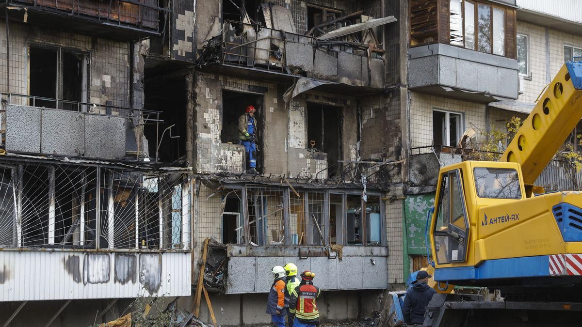 Guerra de Ucrania, en directo  Última hora de las negociaciones con Trump y los enfrentamientos con Rusia